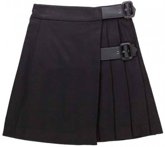 women-black-skirt